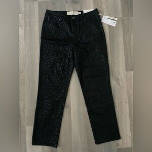 NWT Soft Surroundings Straight Leg Black Animal Print Jeans- 6 Petite